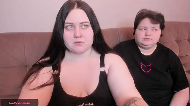 Snapshot of ihaveasecret_ chatting on January 17, 8:22 pm ihaveasecret  online show from January 17, 8:22 pm