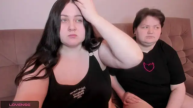 Snapshot of ihaveasecret_ chatting on January 19, 7:15 pm ihaveasecret  online show from January 19, 7:15 pm