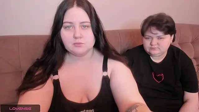 Snapshot of ihaveasecret_ chatting on January 22, 5:17 pm ihaveasecret  online show from January 22, 5:17 pm