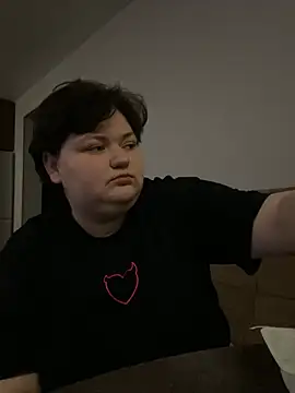 Snapshot of ihaveasecret_ chatting on January 22, 9:32 pm ihaveasecret  online show from January 22, 9:32 pm