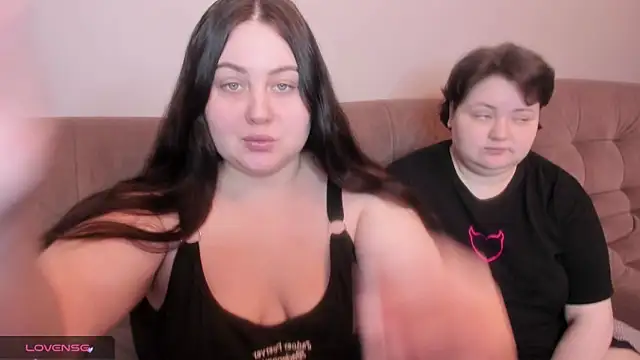 Snapshot of ihaveasecret_ chatting on February 1, 12:16 pm ihaveasecret  online show from February 1, 12:16 pm