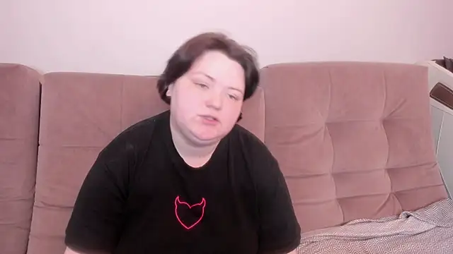 Snapshot of ihaveasecret_ chatting on March 6, 11:36 am ihaveasecret  online show from March 6, 11:36 am