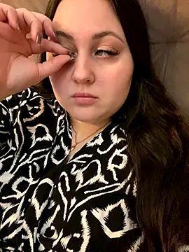 Snapshot of ihaveasecret_ chatting on October 6, 11:18 am ihaveasecret  online show from October 6, 11:18 am