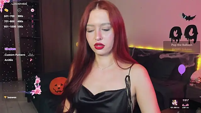 EleanorePeach online show from October 31, 3:24 pm