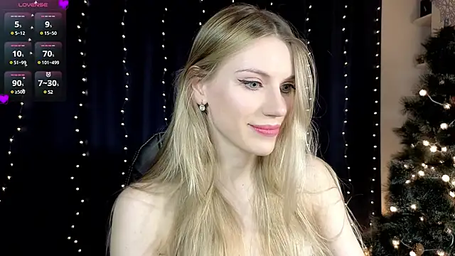 Lilianna Just online show from December 31, 6:24 pm