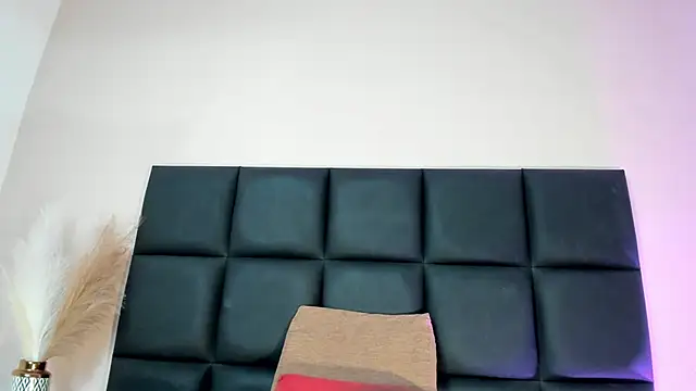 NoraDasilva online show from November 14, 12:42 am