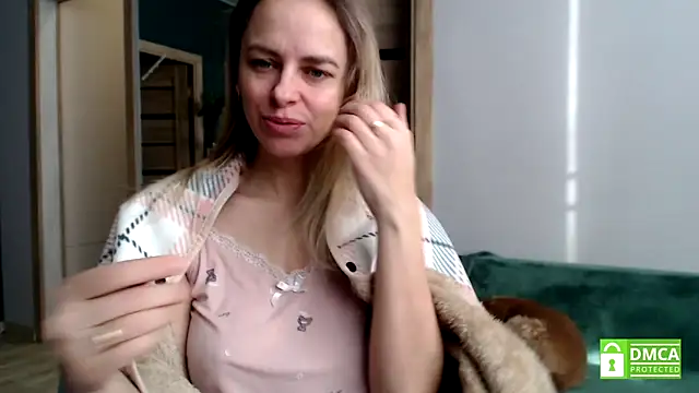 las sweet online show from February 12, 10:10 am