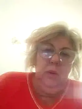 Snapshot of Merilulla chatting on February 1, 1:20 pm Merilulla online show from February 1, 1:20 pm