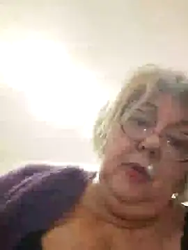 Snapshot of Merilulla chatting on March 15, 4:21 pm Merilulla online show from March 15, 4:21 pm