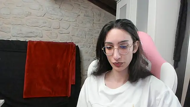 Mayala   online show from April 11, 6:45 pm