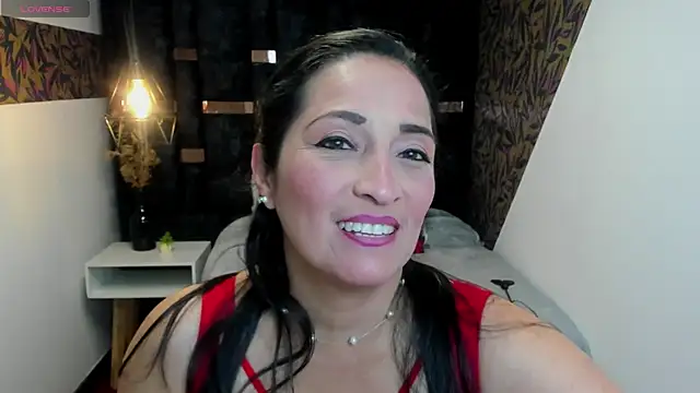 KatteMilf online show from May 5, 7:44 pm