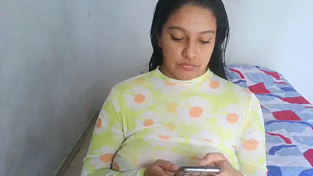 almaswan1 online show from February 25, 2:44 pm