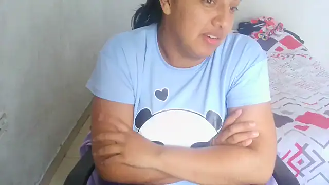 almaswan1 online show from February 27, 3:26 pm