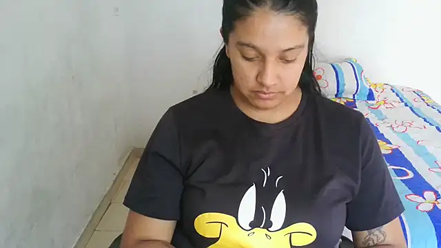 almaswan1 online show from March 20, 4:09 pm