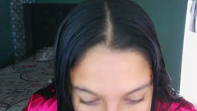 almaswan1 online show from December 16, 3:17 pm