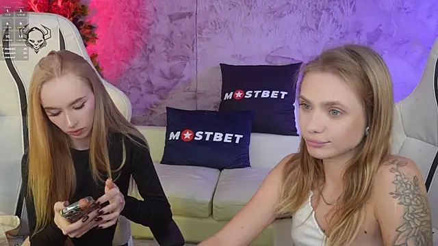 Angy Netal online show from December 16, 11:28 pm