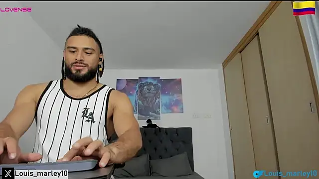 Louis marley   online show from February 12, 1:52 am