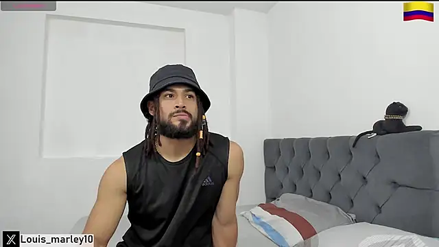 Snapshot of Louis_marley__ chatting on June 7, 5:38 pm Louis marley online show from June 7, 5:38 pm