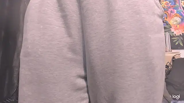 MYFAVOURITESTRAGER online show from February 20, 5:01 am