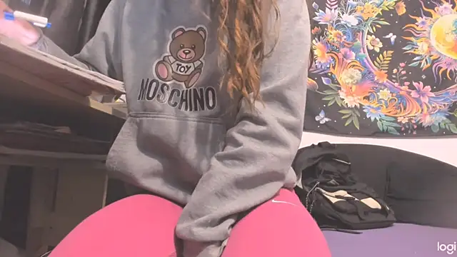 MYFAVOURITESTRAGER online show from March 9, 4:16 am