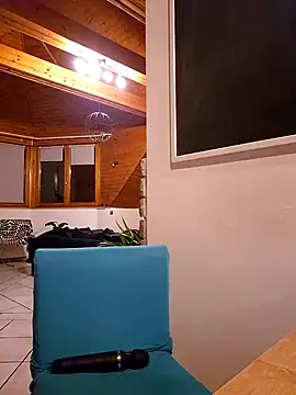 Isabellaa04 online show from March 18, 6:26 pm