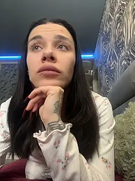 Queen of pain online show from March 3, 8:09 am