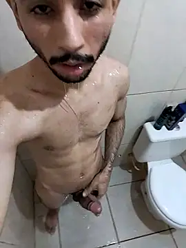 Snapshot of 0O0O0O0O0O98 chatting on December 17, 11:22 pm 0O0O0O0O0O98 online show from December 17, 11:22 pm