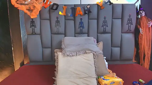  MiaBrown  online show from October 23, 12:04 pm