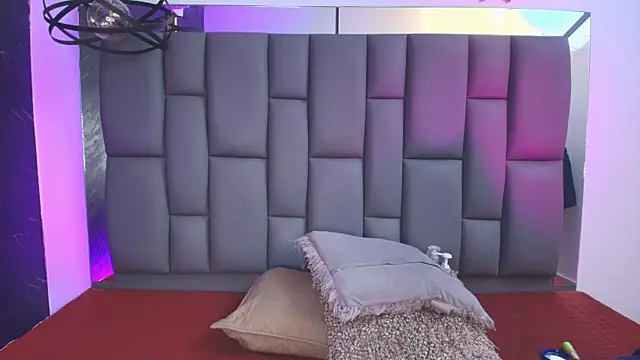  MiaBrown  online show from January 7, 12:07 pm