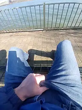 jk1981jk online show from March 20, 11:05 am