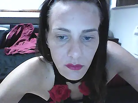 Snapshot of Emyly83 chatting on July 30, 7:07 am Emyly83 online show from July 30, 7:07 am