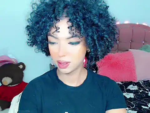 Snapshot of Tanedra_collings chatting on March 18, 3:20 am Tanedra collings online show from March 18, 3:20 am