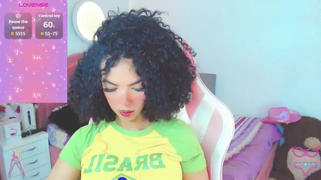 Tanedra collings online show from March 17, 1:10 am