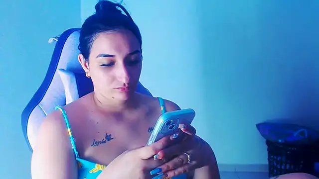 liz dirty online show from March 6, 11:01 pm