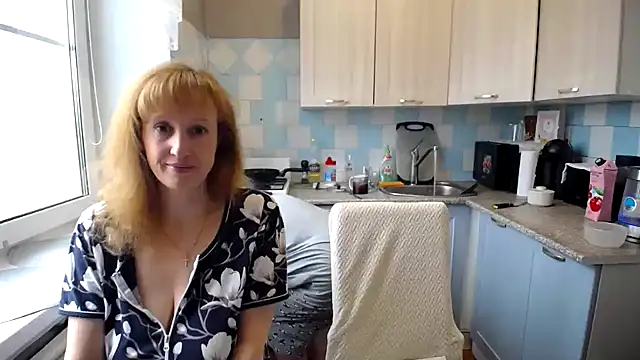 DonnaMagdalena online show from October 2, 7:26 am