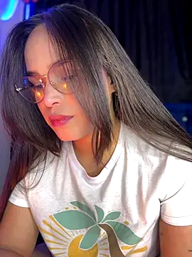 Snapshot of Merloth chatting on September 13, 2:11 am Merloth online show from September 13, 2:11 am