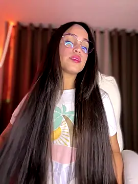 Snapshot of Merloth chatting on December 23, 3:37 am Merloth online show from December 23, 3:37 am