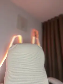 Snapshot of Merloth chatting on February 28, 4:30 pm Merloth online show from February 28, 4:30 pm