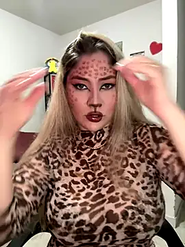 Celestedubois online show from October 31, 8:43 pm