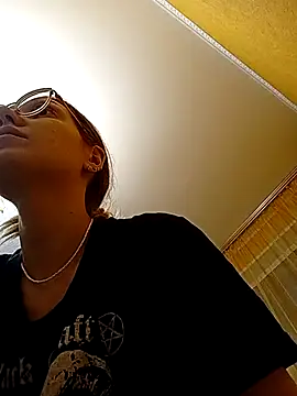  Sweet Love  online show from February 25, 4:31 pm