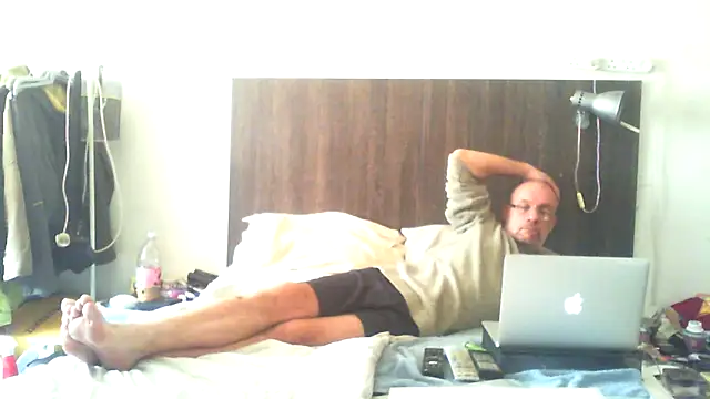 Snapshot of dazuk4513 chatting on May 11, 3:51 pm dazuk4513 online show from May 11, 3:51 pm
