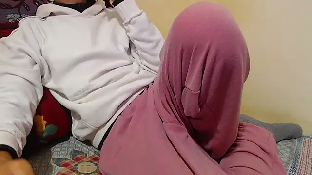 Alexdelarge323 online show from February 6, 4:36 pm