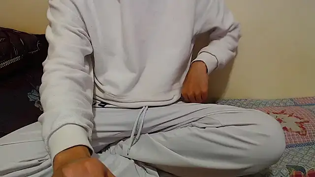 Alexdelarge323 online show from March 21, 12:17 pm