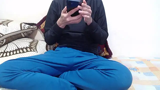 Alexdelarge323 online show from February 2, 12:15 pm