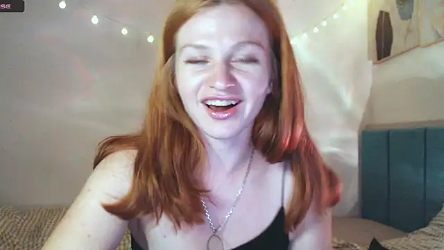 Snapshot of Cassie_Wild chatting on March 9, 12:20 pm Cassie Wild online show from March 9, 12:20 pm