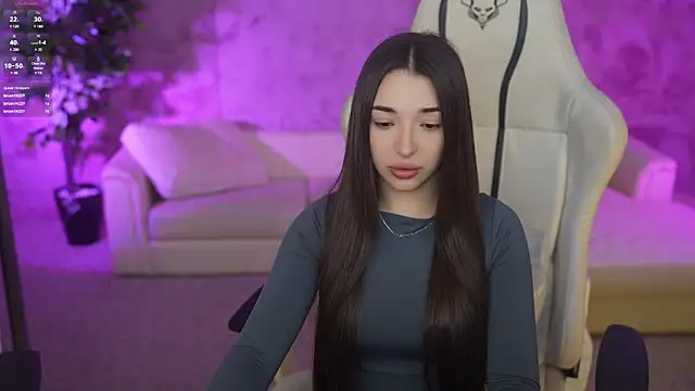 Jasmine Flow online show from March 11, 11:59 pm