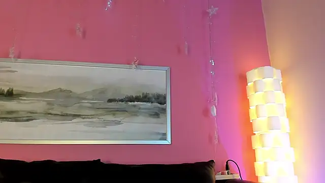 Snapshot of Tiffanysurez_ chatting on September 23, 1:08 am Tiffanysurez online show from September 23, 1:08 am