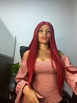 Tiffanysurez  online show from June 30, 11:28 pm
