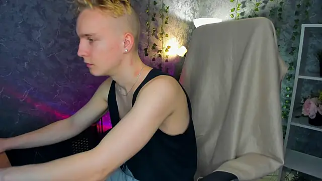 AlexxSweet online show from December 29, 7:17 am