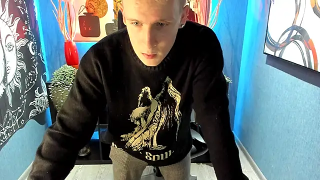 AlexxSweet online show from February 21, 4:40 am